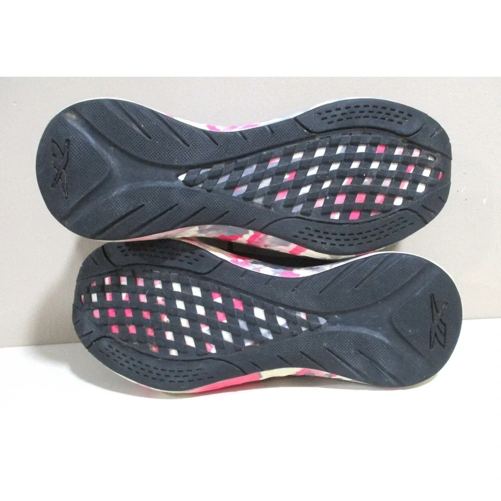Reebok Womens Running Shoes Black Pink Geometric Midsole Sneakers Low Top 6M